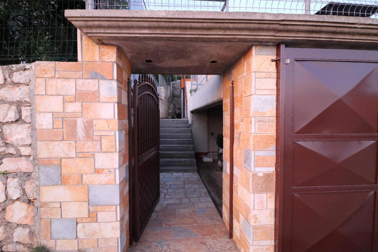 Ildora Qimon Apartament